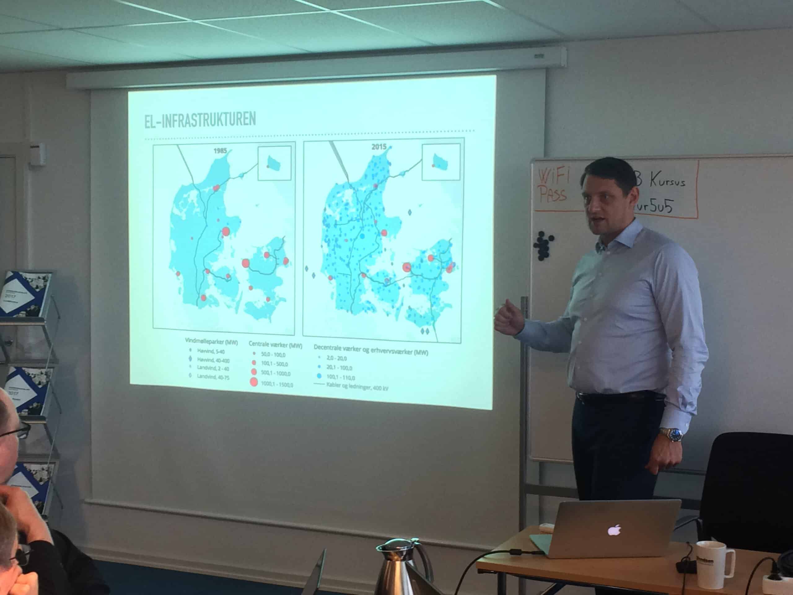 Faglig Fredag med Internet of Things, log mining, og IT i energisektoren
